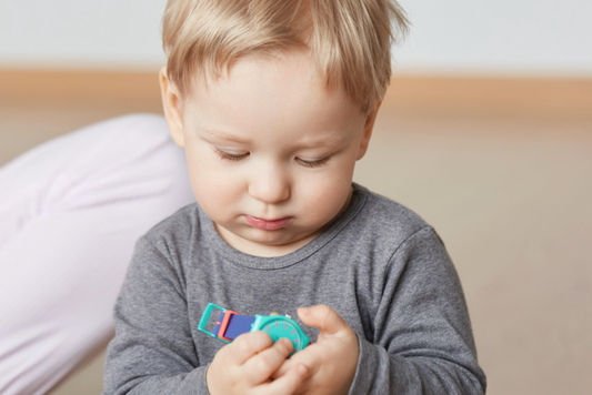 Tuggleksaker för småbarn – trygg hjälp vid tandsprickning och utveckling