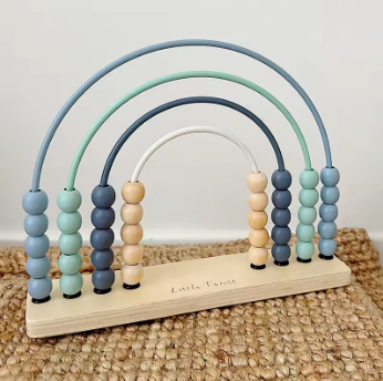 Träabacus för Barn – Montessori Matte och Lek