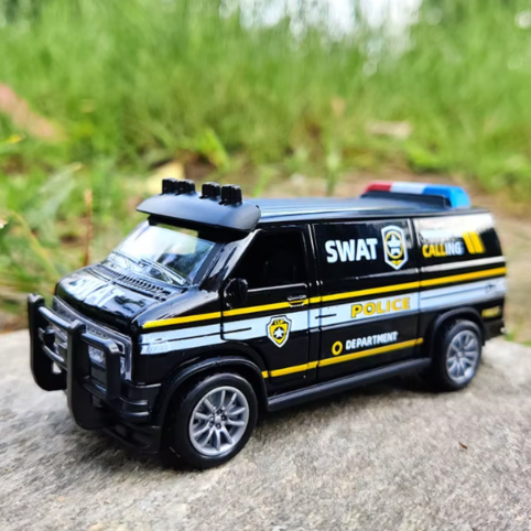 SWAT-bil